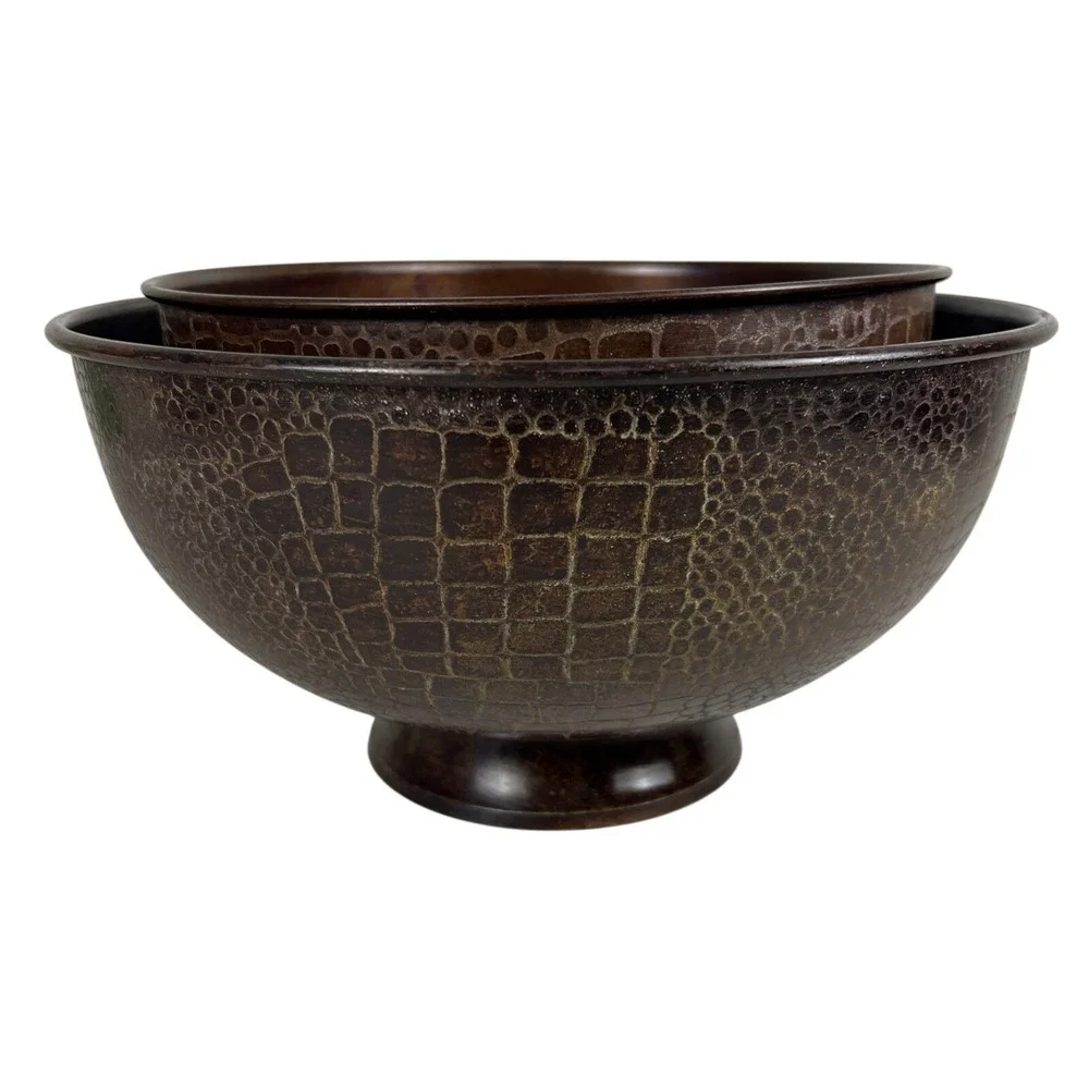 VTG Set of Two Dark Brown Textured Metal Bowls Home‎ Decor / Made In India